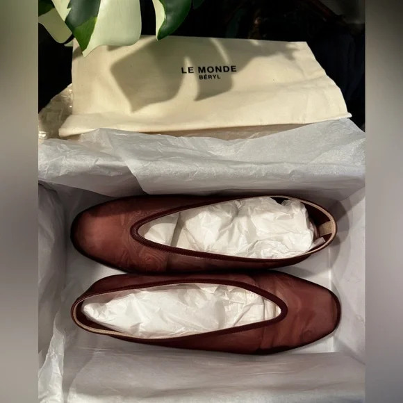 NIB Le Monde Beryl Luna Mesh and leather sole burgundy ballet flat shoes 39 - Picture 10 of 10